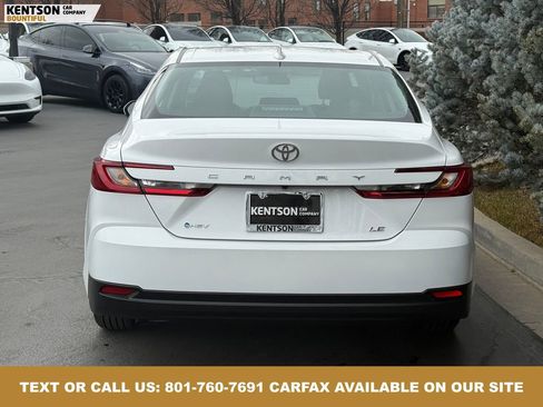 Used 2026 Toyota Camry LE image 7