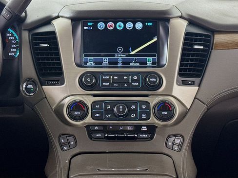 Used 2020 GMC Yukon Denali w/ Denali Ultimate Package AWD/4WD image 13