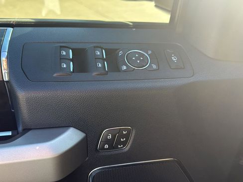 Used 2022 Ford F250 Lariat w/ Lariat Ultimate Package image 7