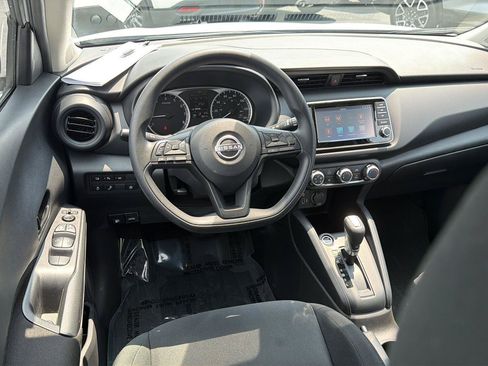 Used 2024 Nissan Kicks S FWD image 18