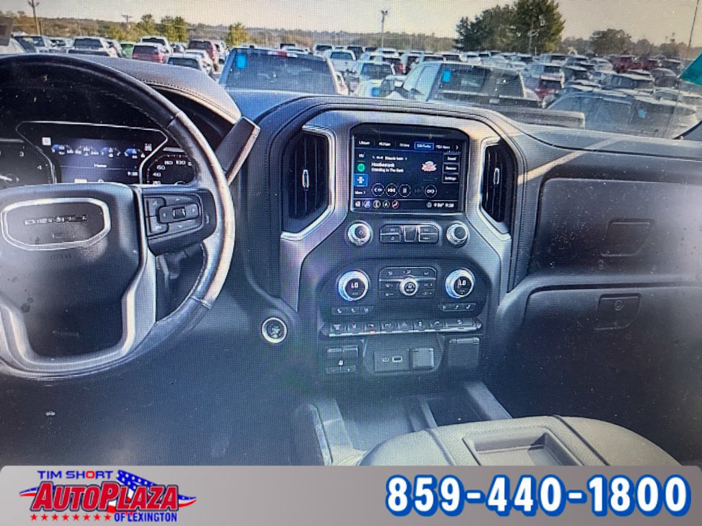 Used 2020 GMC Sierra 3500 Denali w/ Denali Ultimate Package AWD/4WD image 6