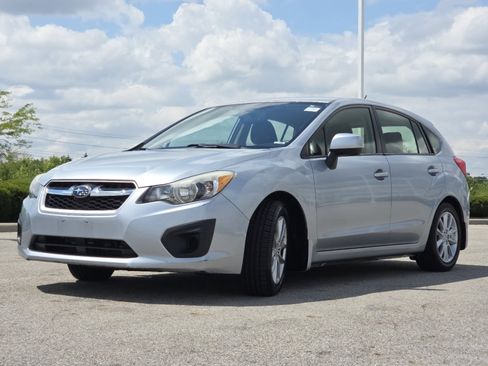 Used 2014 Subaru Impreza 2.0i Premium w/ Popular Package #1 AWD/4WD image 10