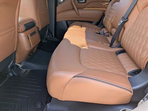 Used 2024 INFINITI QX80 Sensory w/ Cargo Package AWD/4WD image 19