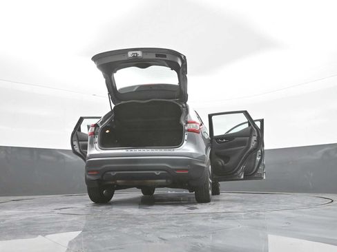 Used 2022 Nissan Rogue Sport SL AWD/4WD image 50