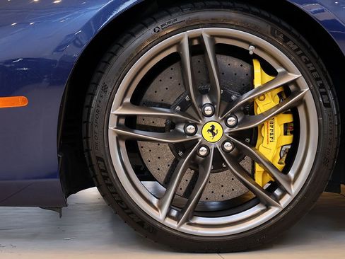 Certified 2017 Ferrari 488 Spider RWD image 38