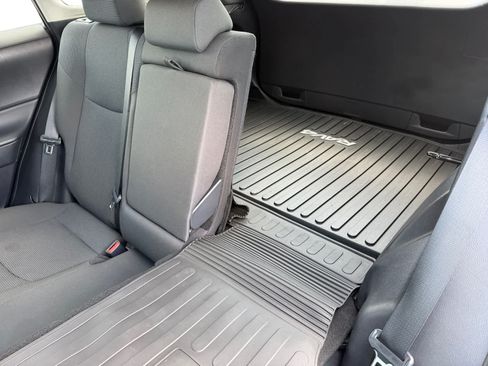 Used 2024 Toyota RAV4 LE FWD image 14