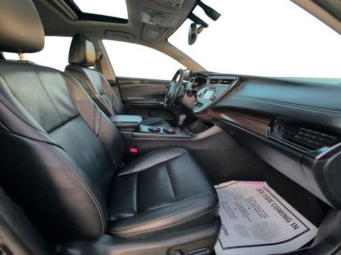 Used 2014 Toyota Avalon XLE Touring image 15