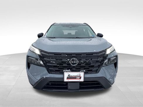 New 2026 Nissan Rogue Dark Armor image 9