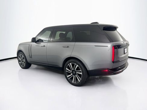 Certified 2023 Land Rover Range Rover SE image 7