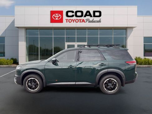 Used 2024 Nissan Pathfinder Rock Creek AWD/4WD image 2