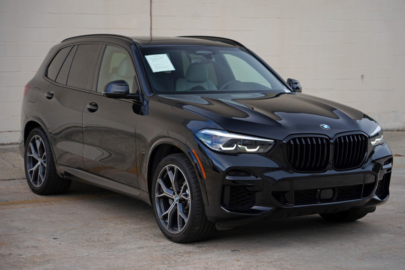 Used 2023 BMW X5 sDrive40i w/ M Sport Package RWD image 61
