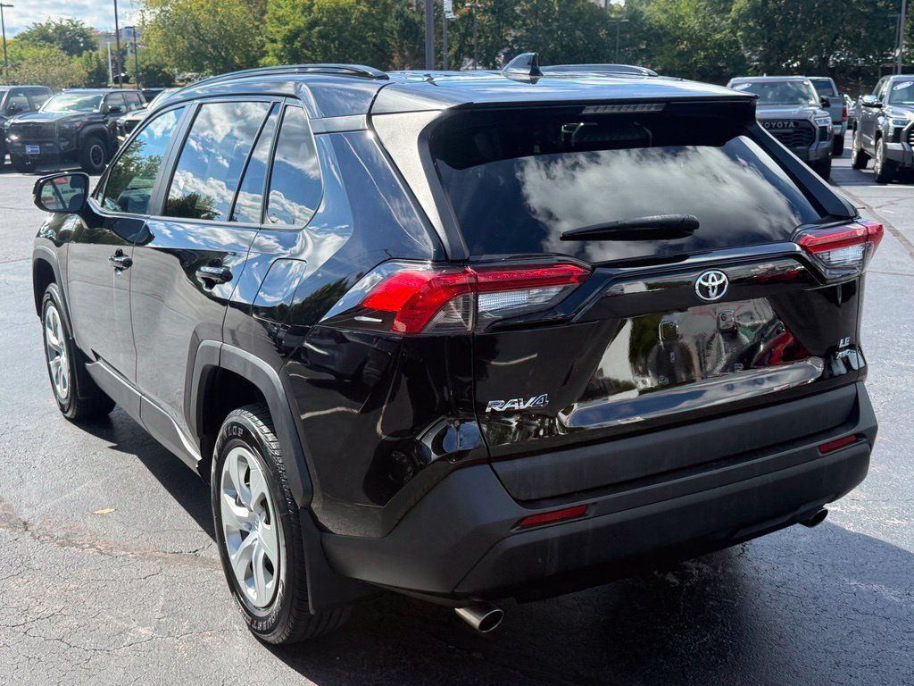 Used 2020 Toyota RAV4 LE w/ All Weather Liner Package AWD/4WD image 5