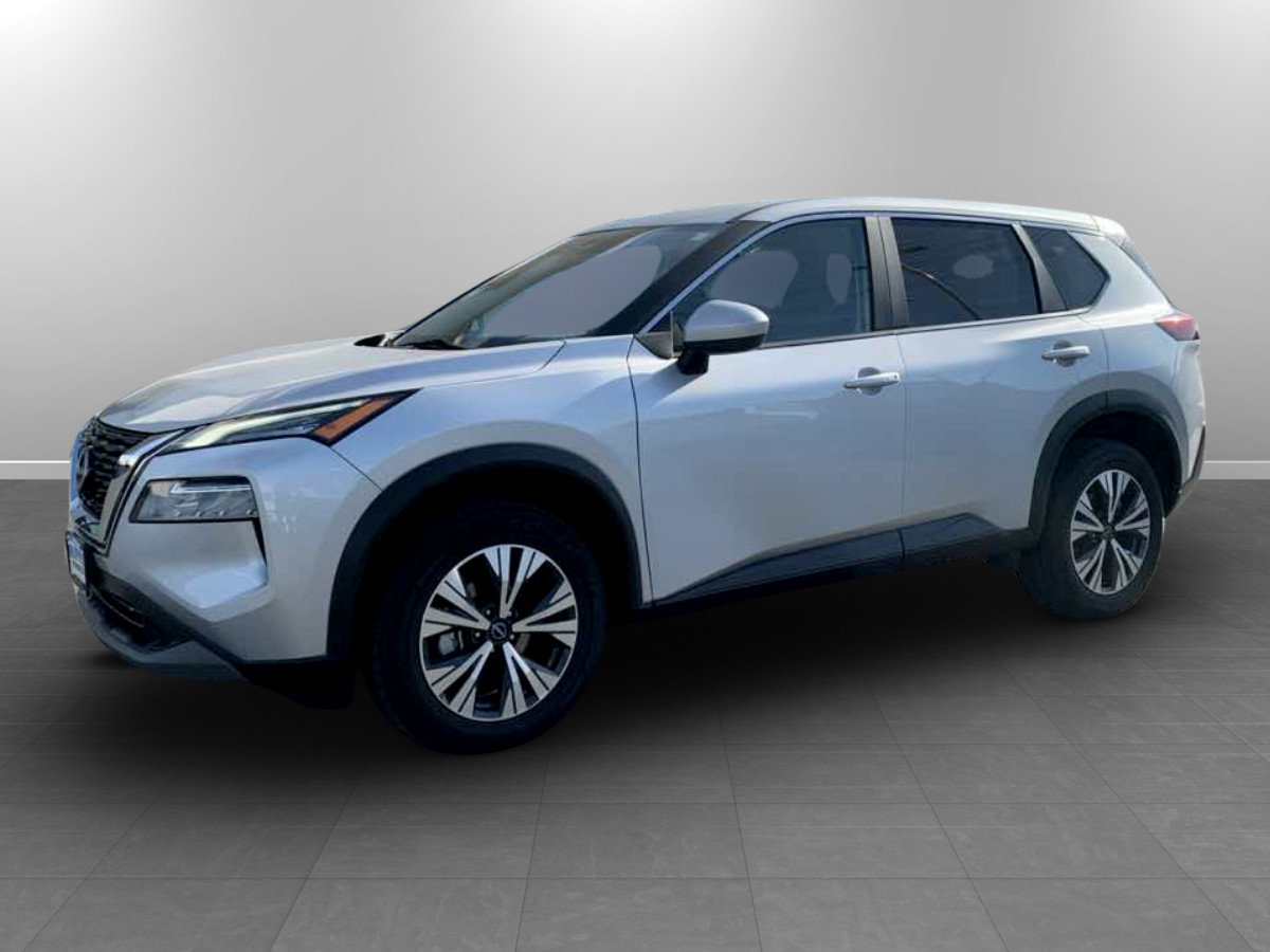 Used 2023 Nissan Rogue SV FWD image 3