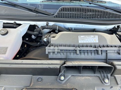 New 2025 GMC Savana 2500 w/ Driver Convenience Package RWD image 28