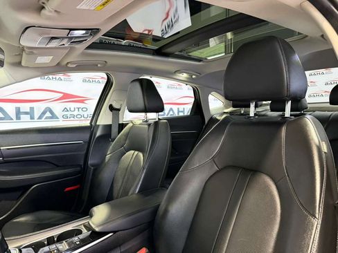 Used 2023 Hyundai Sonata Limited w/ Cargo Package image 18