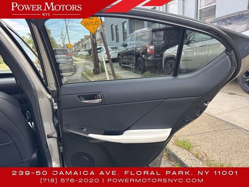 Used 2022 Lexus IS 350 F Sport image 17
