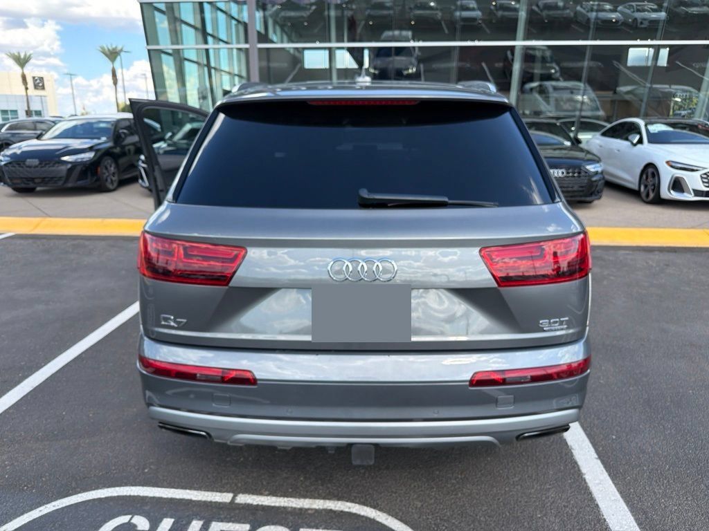 Used 2018 Audi Q7 3.0T Prestige w/ Prestige Package AWD/4WD image 5