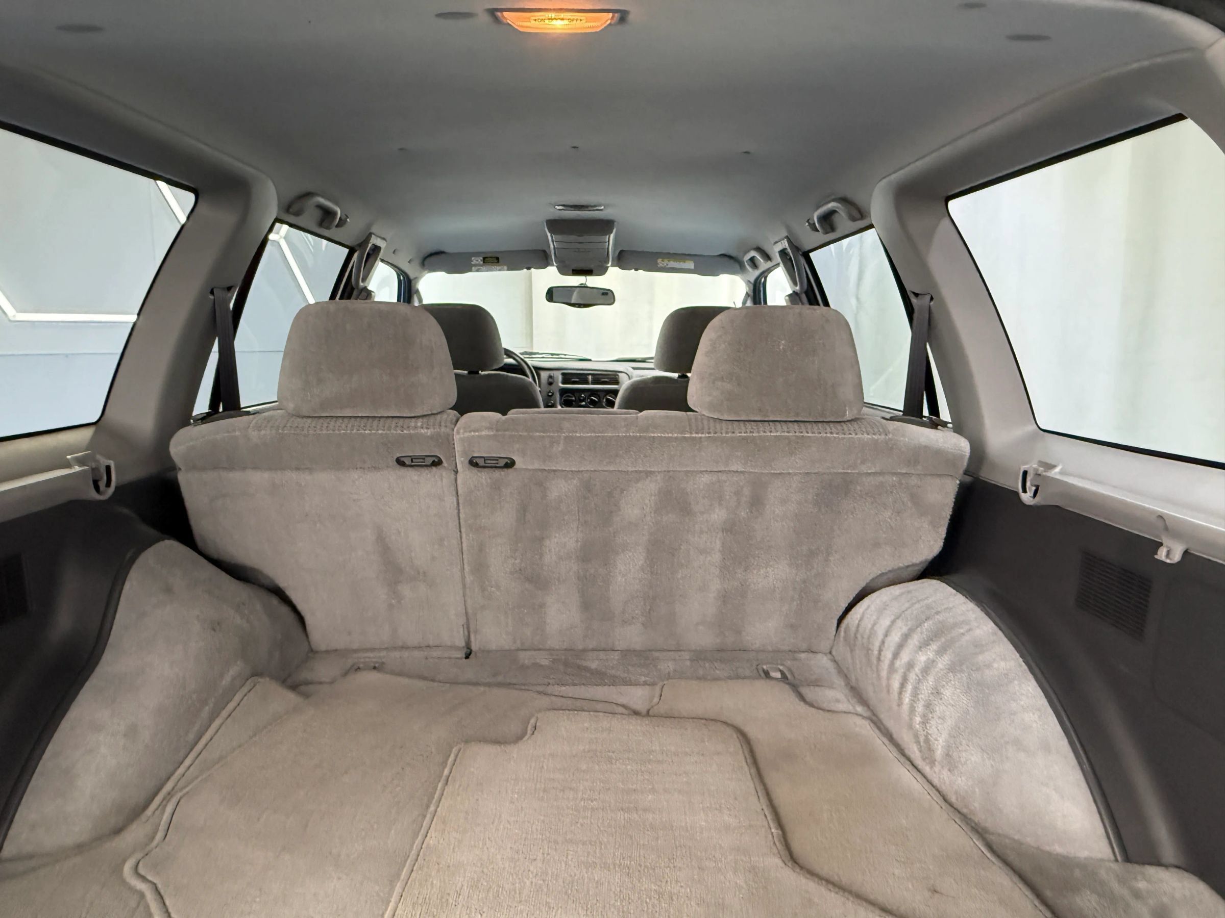 Used 2000 Mitsubishi Montero Sport XLS AWD/4WD image 36