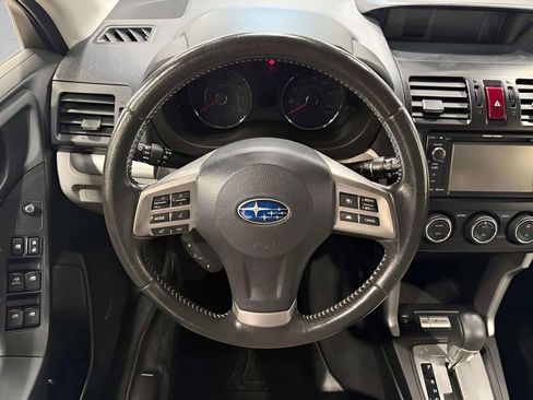 Used 2014 Subaru Forester 2.5i Touring AWD/4WD image 22