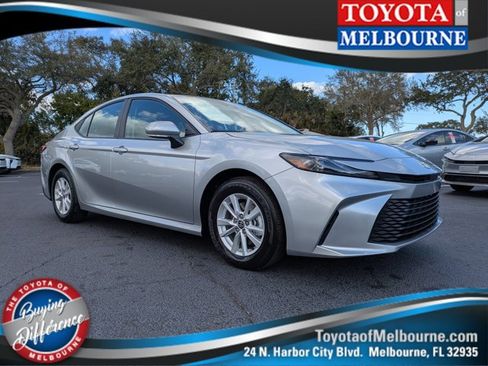 New 2026 Toyota Camry LE image 1