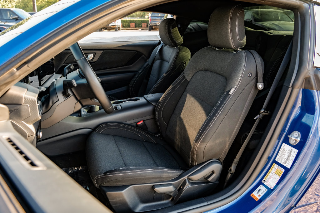 Used 2024 Ford Mustang GT RWD image 26