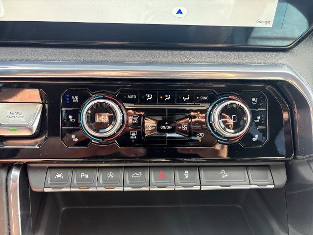 Used 2025 GMC Sierra 1500 Denali w/ Denali Reserve Package AWD/4WD image 19