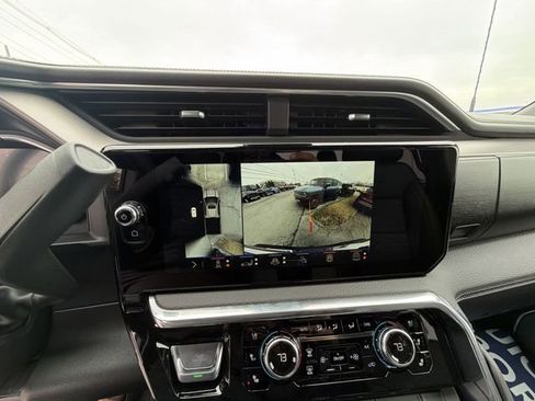 New 2026 GMC Sierra 2500 Denali w/ Denali Reserve Package image 15