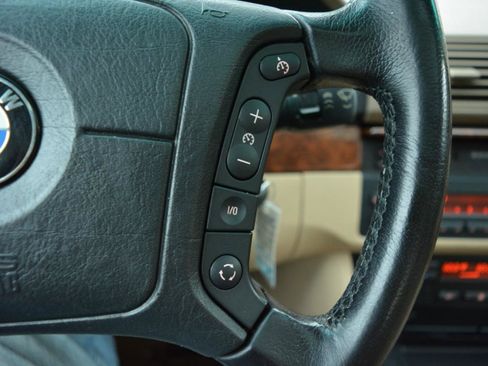Used 1999 BMW 540i Sedan RWD image 33