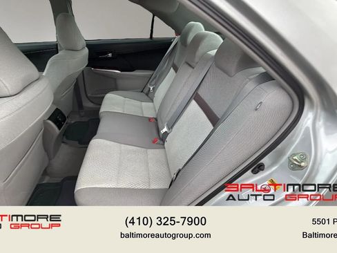 Used 2014 Toyota Camry XLE FWD image 28