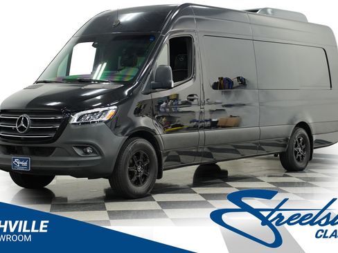 Used 2022 Mercedes-Benz Sprinter 2500 image 1