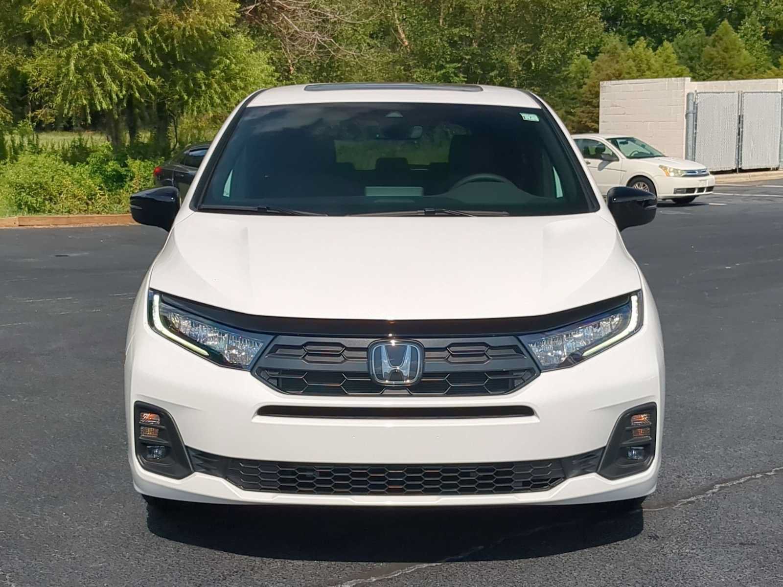 New 2026 Honda Odyssey Sport-L image 3