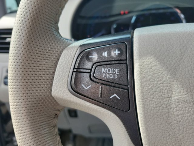 Used 2014 Toyota Sienna XLE FWD image 29