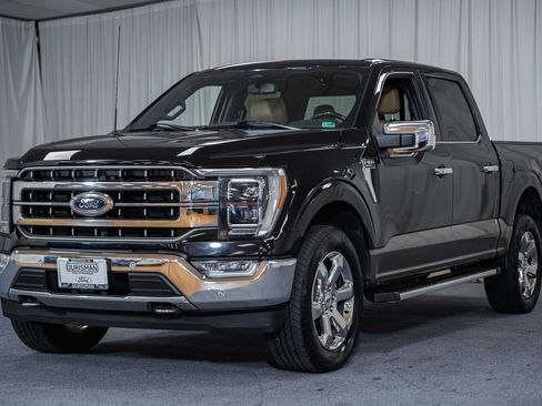 Used 2022 Ford F150 Lariat w/ Equipment Group 502A High AWD/4WD image 3
