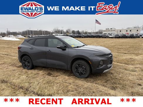 Used 2022 Chevrolet Blazer LT image 1