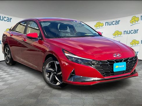 Used 2022 Hyundai Elantra Limited image 1