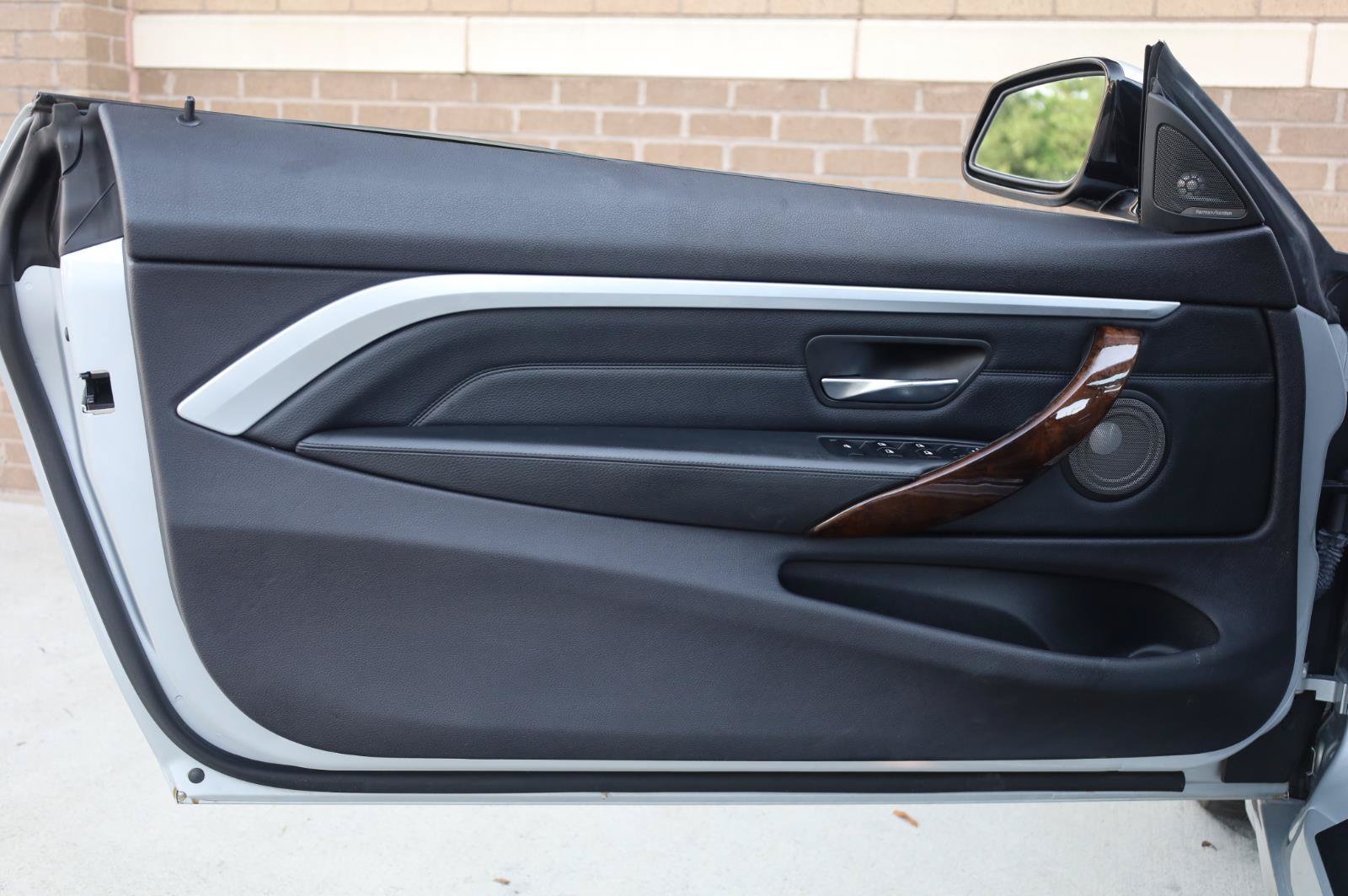Used 2014 BMW 435i Convertible RWD image 21