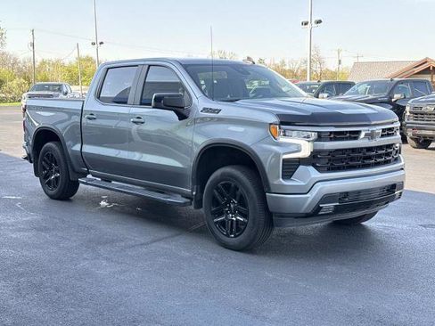 Used 2024 Chevrolet Silverado 1500 RST AWD/4WD image 2
