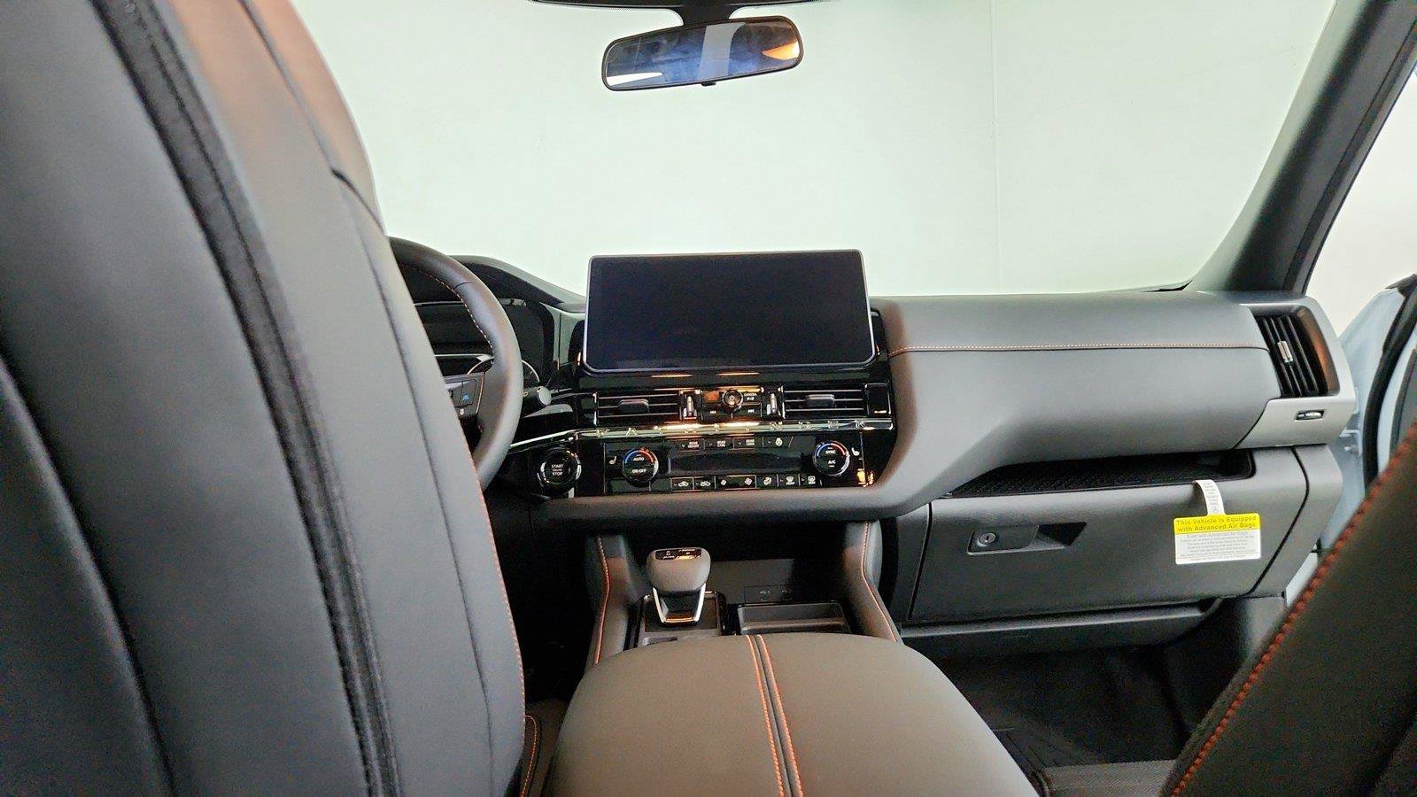 Used 2026 Nissan Pathfinder Rock Creek AWD/4WD image 23