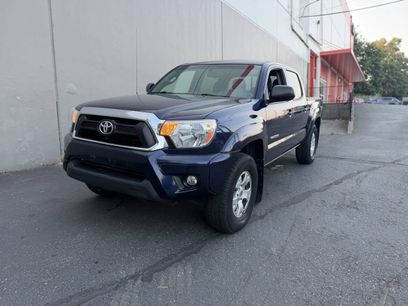 Used 2013 Toyota Tacoma 4x4 Double Cab w/ TRD Off-Road Pkg