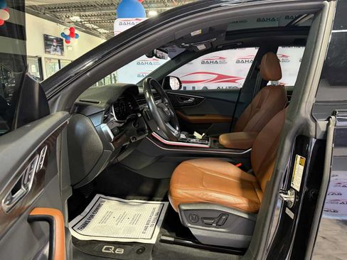 Used 2021 Audi Q8 Premium Plus w/ Premium Plus Package AWD/4WD image 12