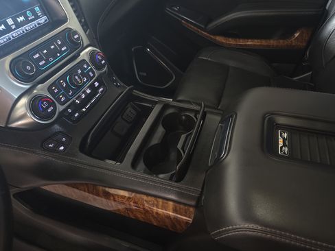Used 2017 Chevrolet Tahoe Premier AWD/4WD image 21