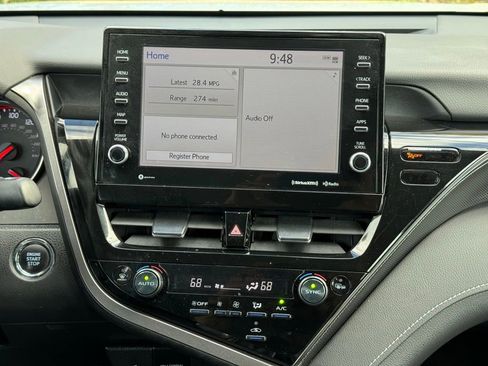 Used 2024 Toyota Camry XSE FWD image 13