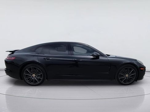 Used 2018 Porsche Panamera 4 AWD/4WD image 9