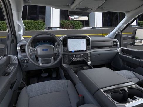 New 2025 Ford F150 XLT w/ Equipment Group 302A MID image 31