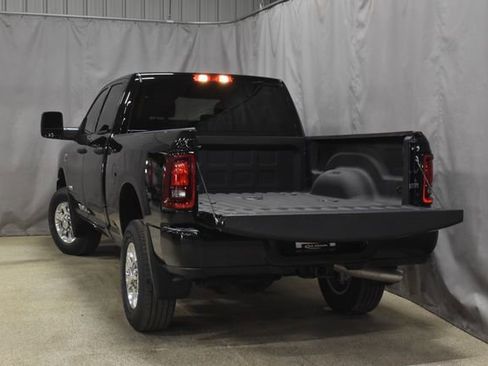 Used 2025 RAM 2500 Big Horn image 10