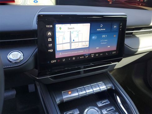 Certified 2024 Lincoln Nautilus Reserve w/ Equipment Group 203A image 27