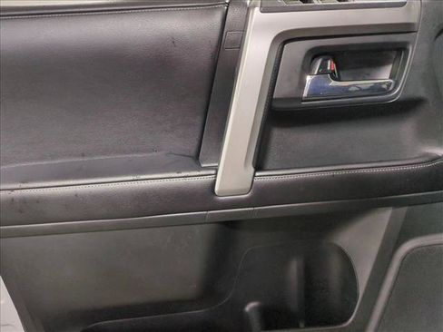 Used 2016 Toyota 4Runner SR5 RWD image 11