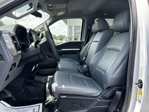 Used 2023 Ford F150 XL w/ XL Chrome Appearance Package AWD/4WD image 10