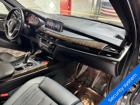 Used 2017 BMW X5 xDrive50i AWD/4WD image 13