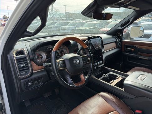 Used 2019 RAM 3500 Limited image 10